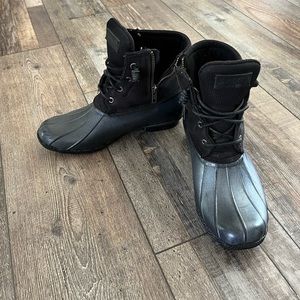 Sperry Women’s Saltwater Duck Booties